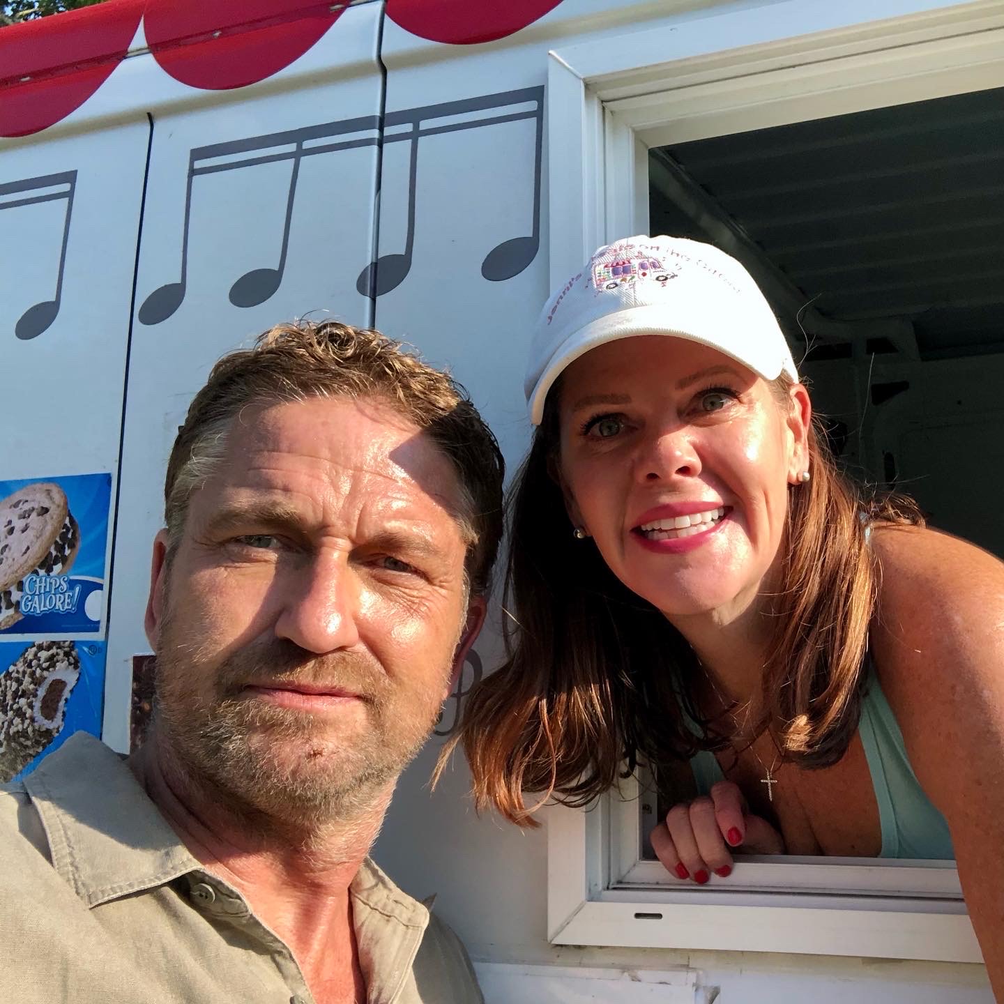 Gerard Butler at Birdie Lu's